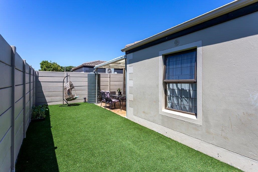 3 Bedroom Property for Sale in Parklands Western Cape